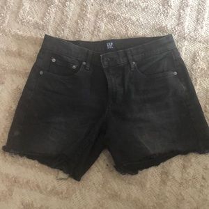 Black Gap Size 6 shorts